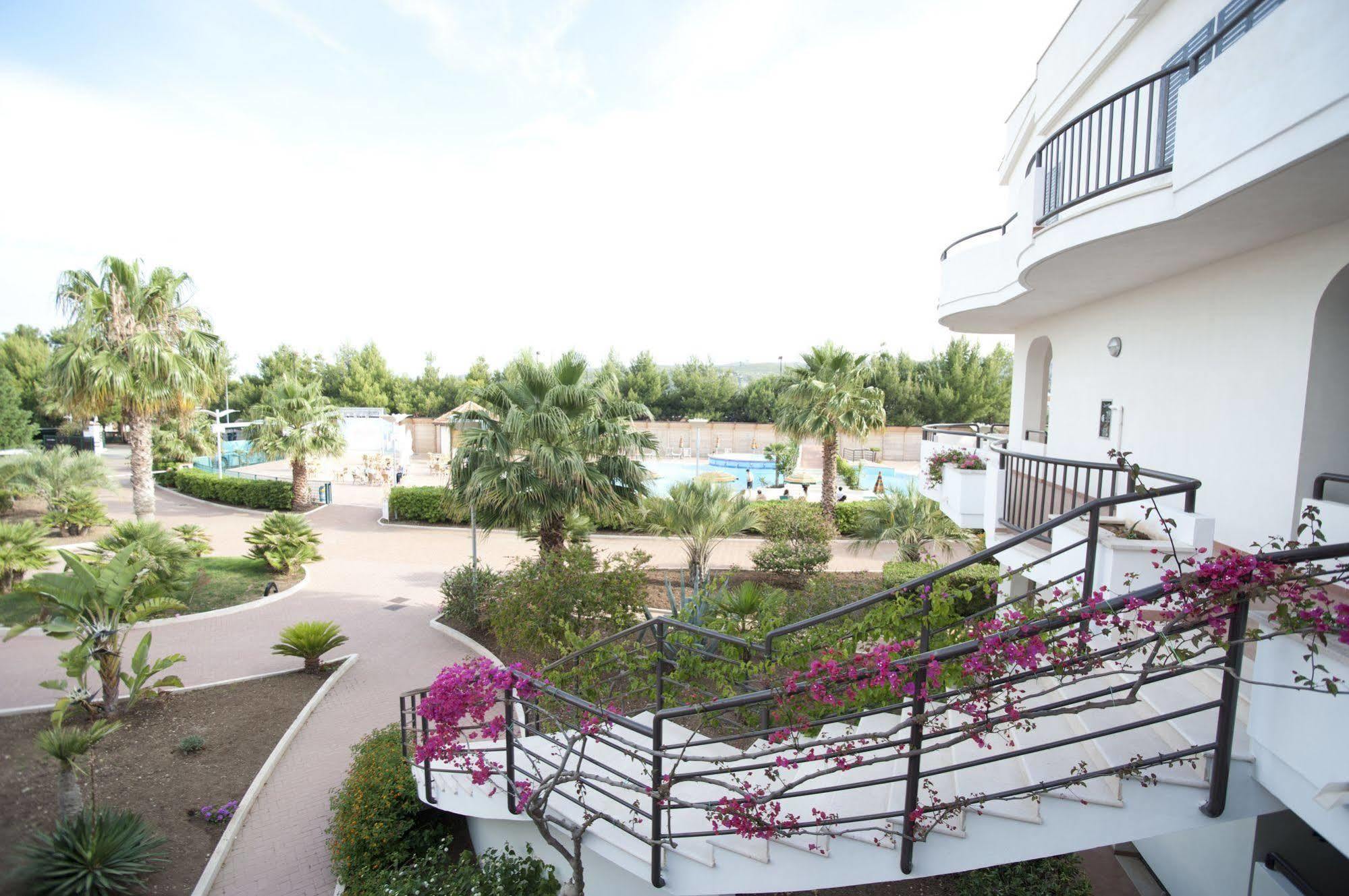 Oasiclub Hotel Vieste Eksteriør billede