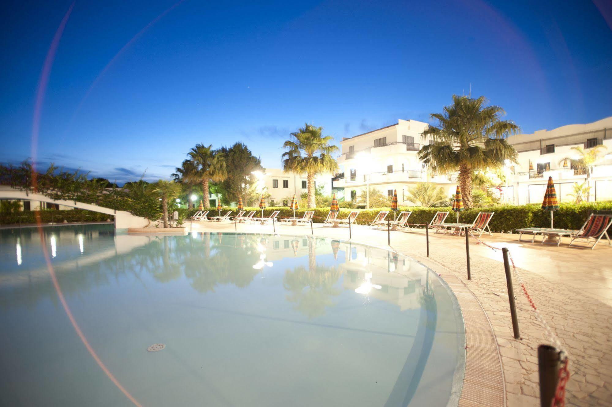 Oasiclub Hotel Vieste Eksteriør billede